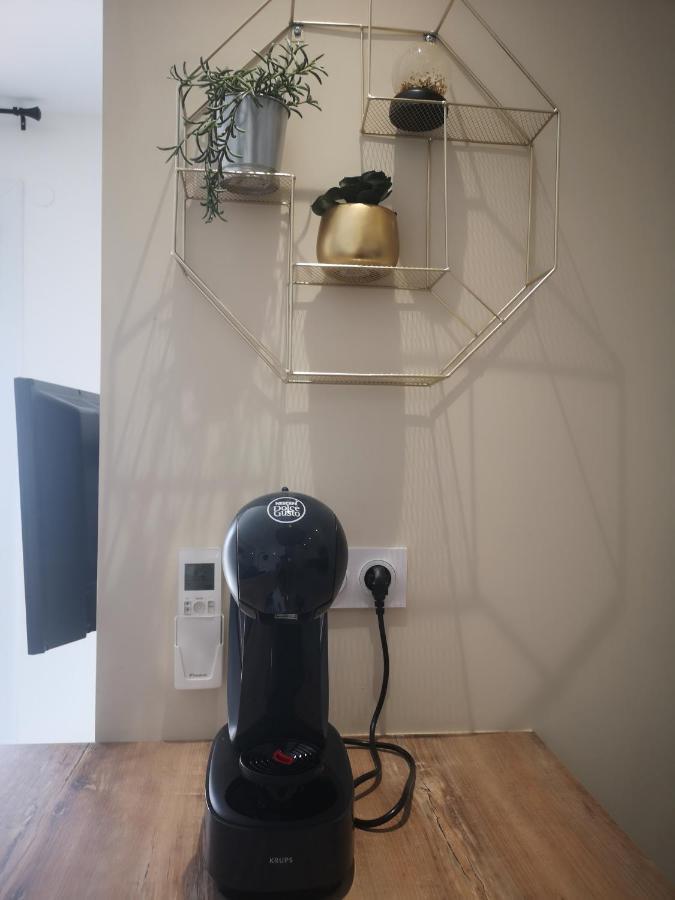 Appartement Contemporain Le Vendome A 90M De La Plage Le Grau-du-Roi Room photo